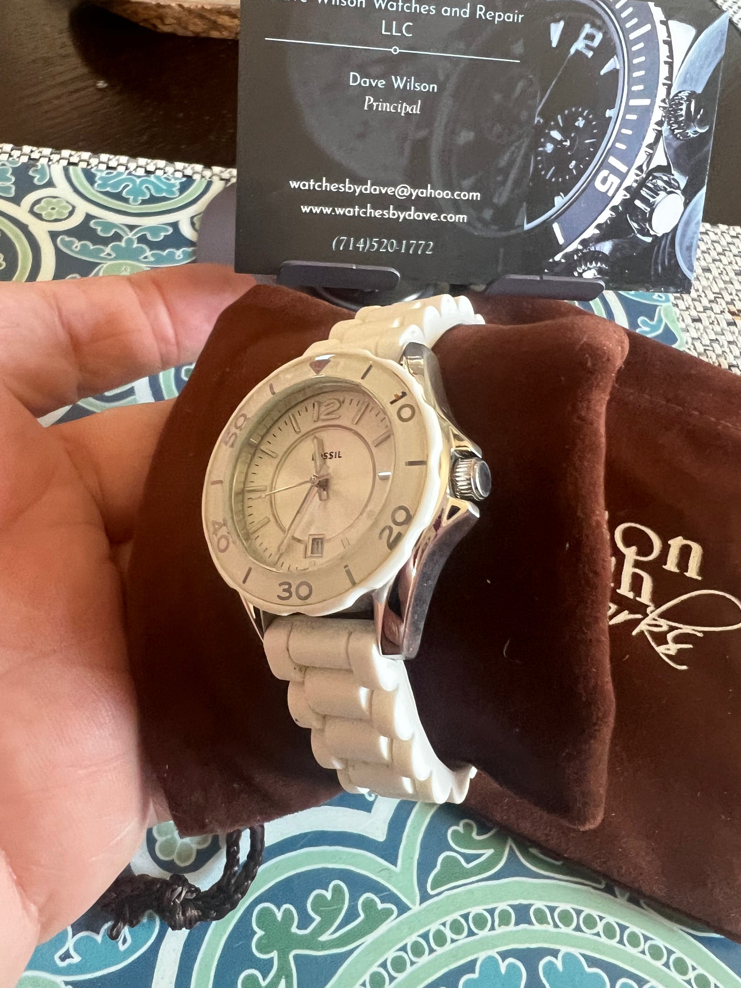 Ladies Fossil White Diver Watch rotating bezel
