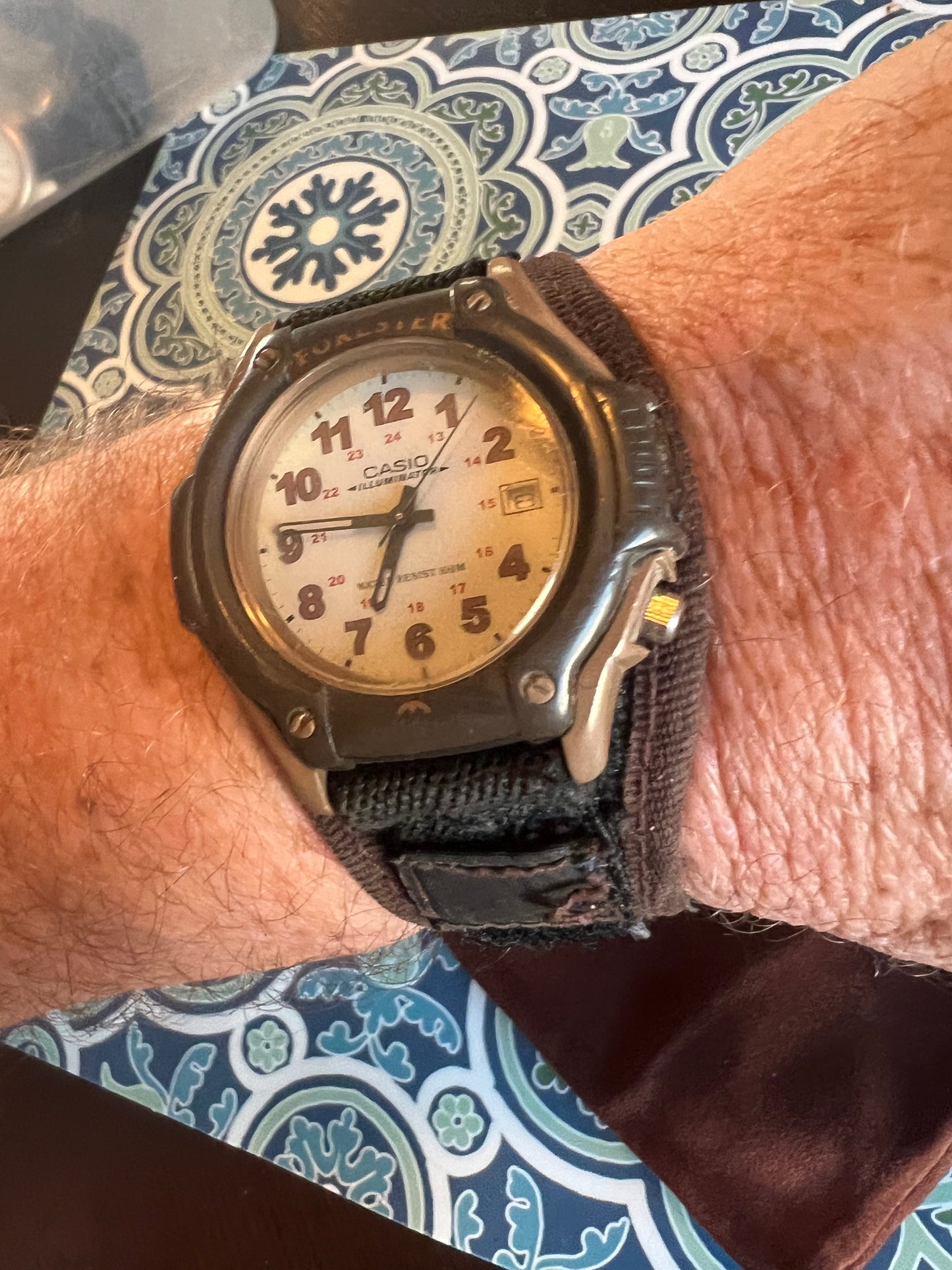 Men’s vintage Casio Forester brown/tan B5