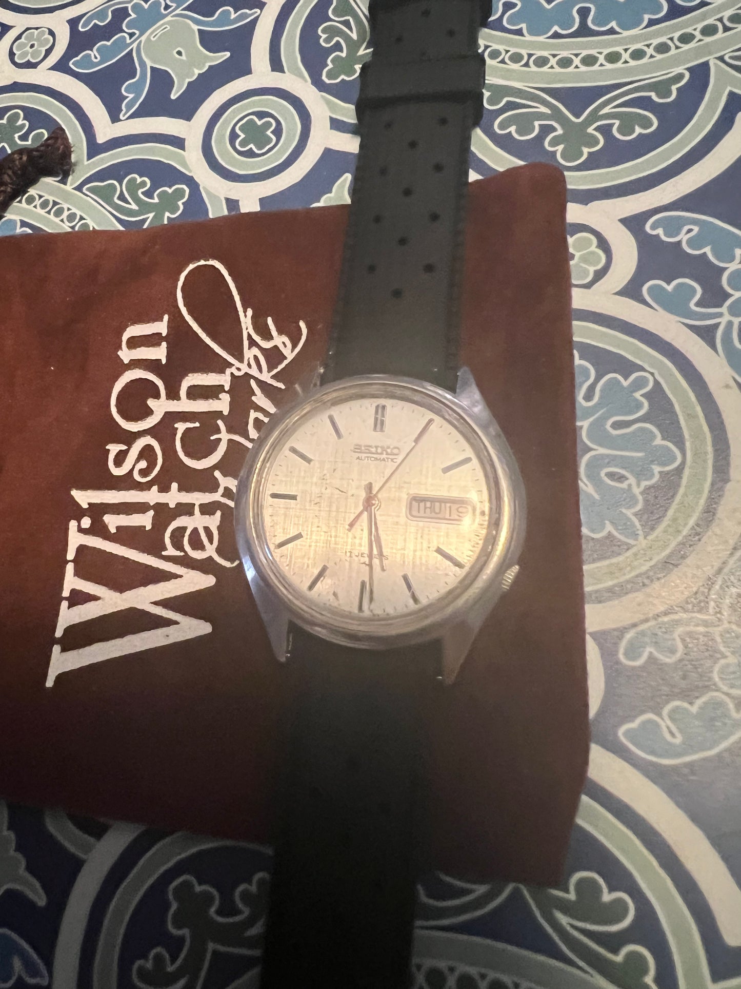 Men’s vintage Seiko automatic watch 7009-8599(P) runs perfectly