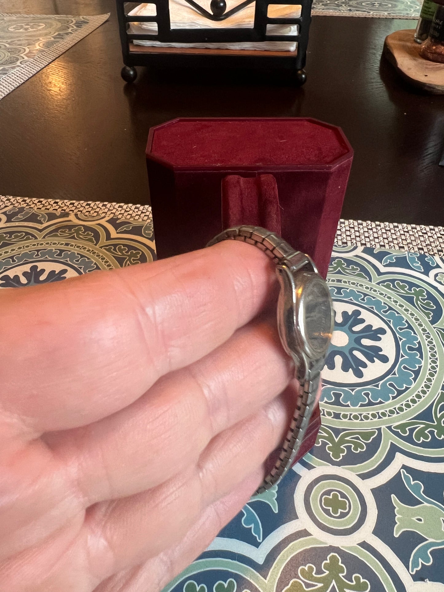 Seiko dainty ladies watch silver tone charcoal dial