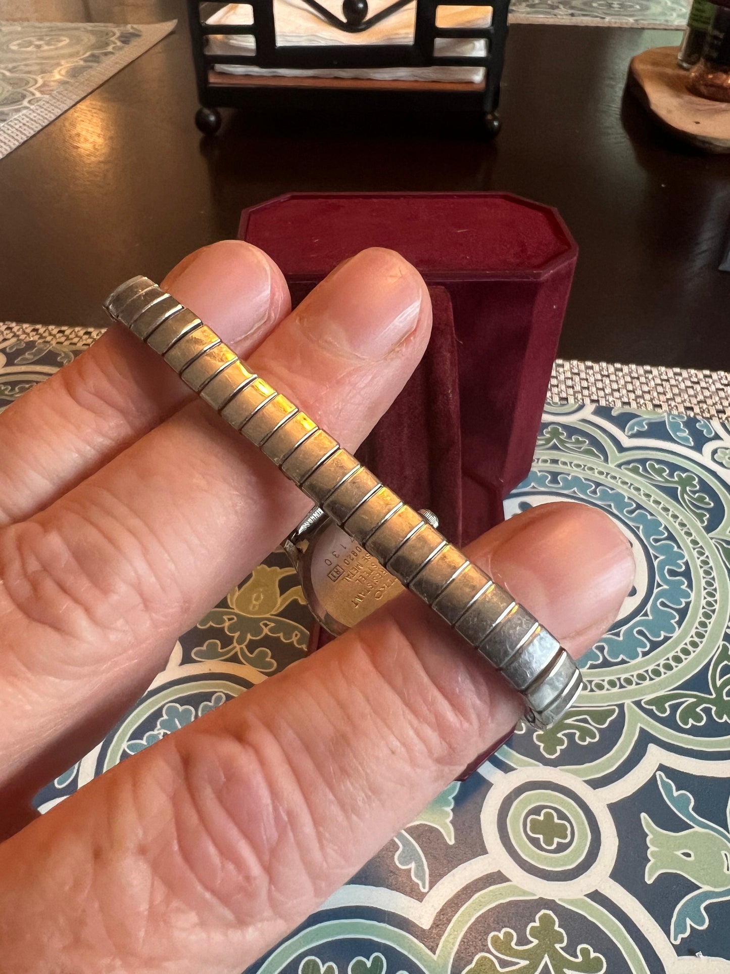 Seiko dainty ladies watch silver tone charcoal dial