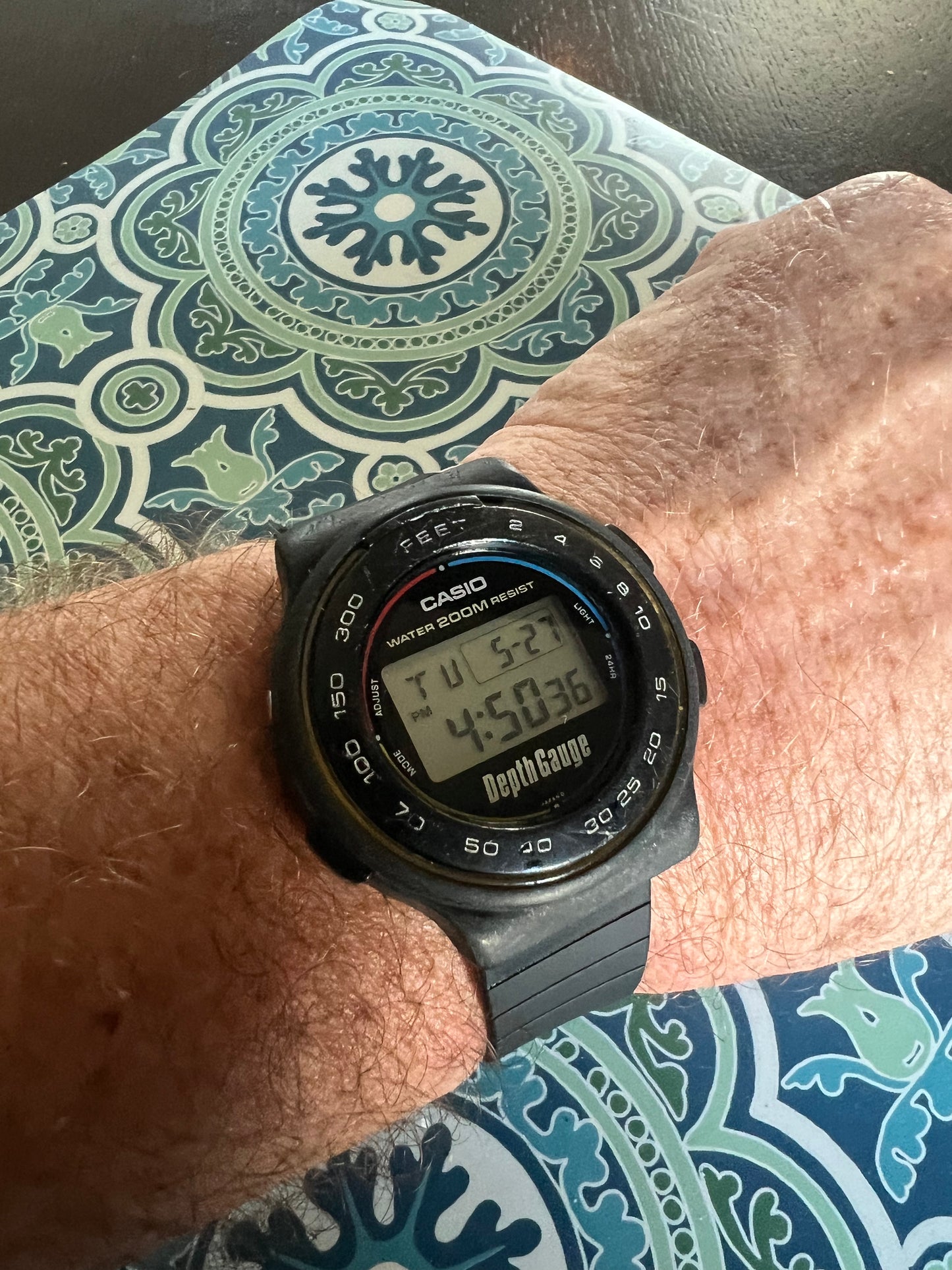 Rare Casio DG220DG depth gauge digital watch b6