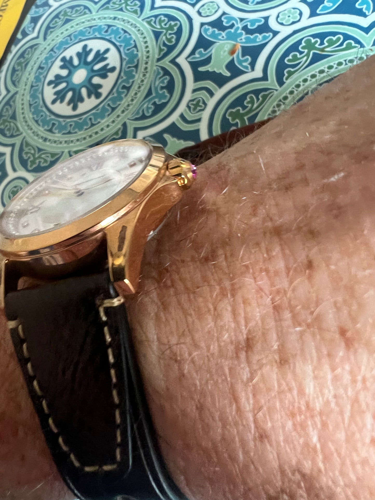 Malandrino MOP dial watch xlnt b6