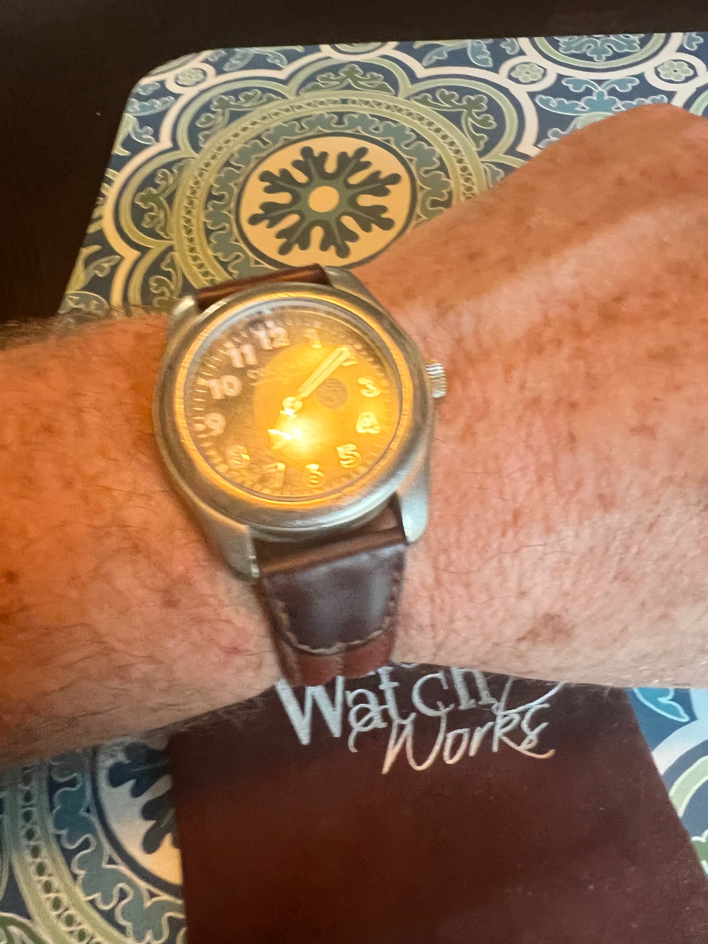 Men’s vintage Coleman field watch new battery b6