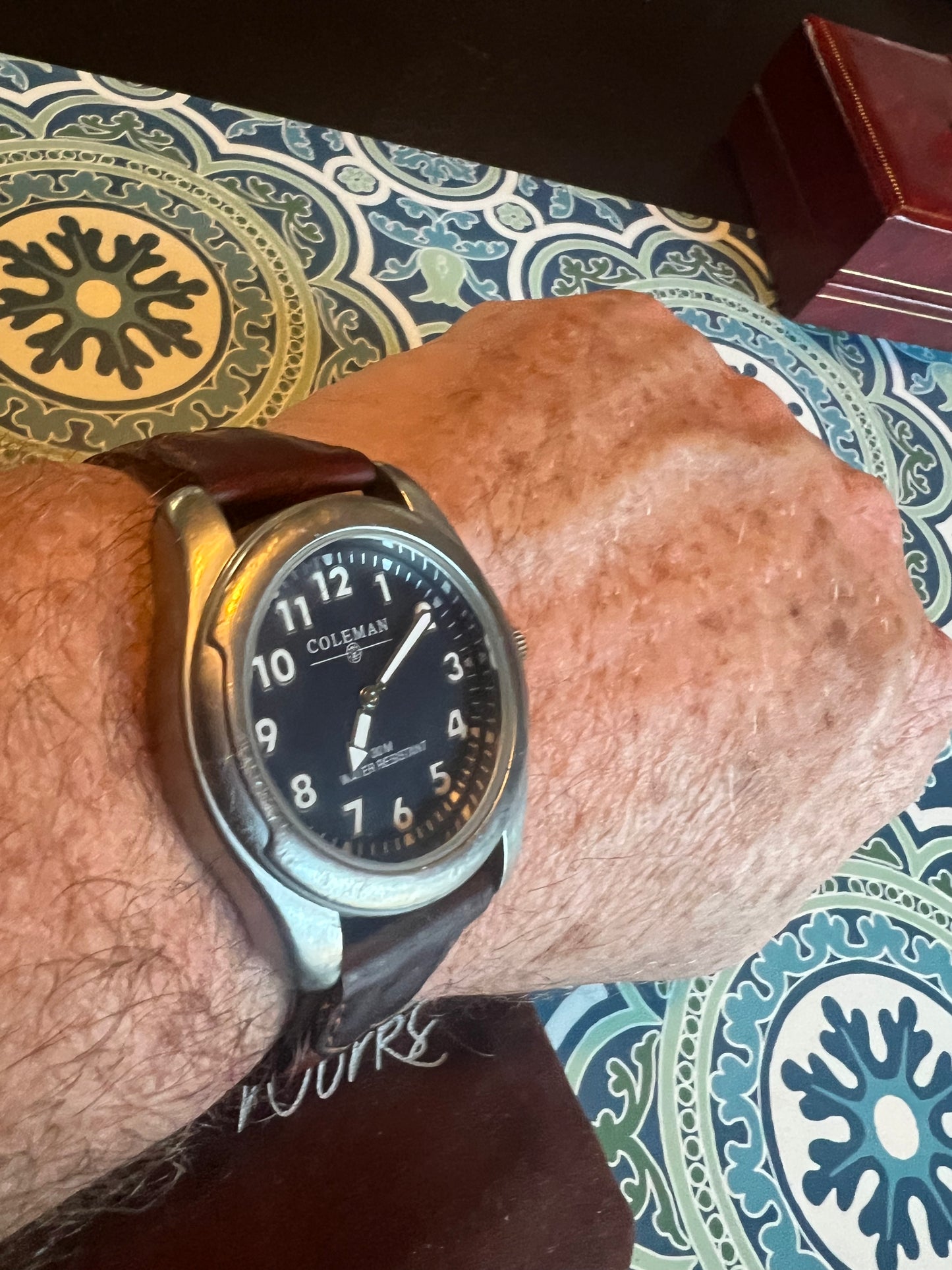 Men’s vintage Coleman field watch new battery b6