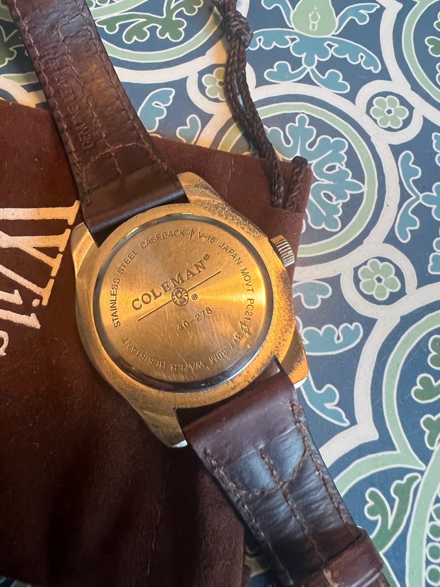Men’s vintage Coleman field watch new battery b6