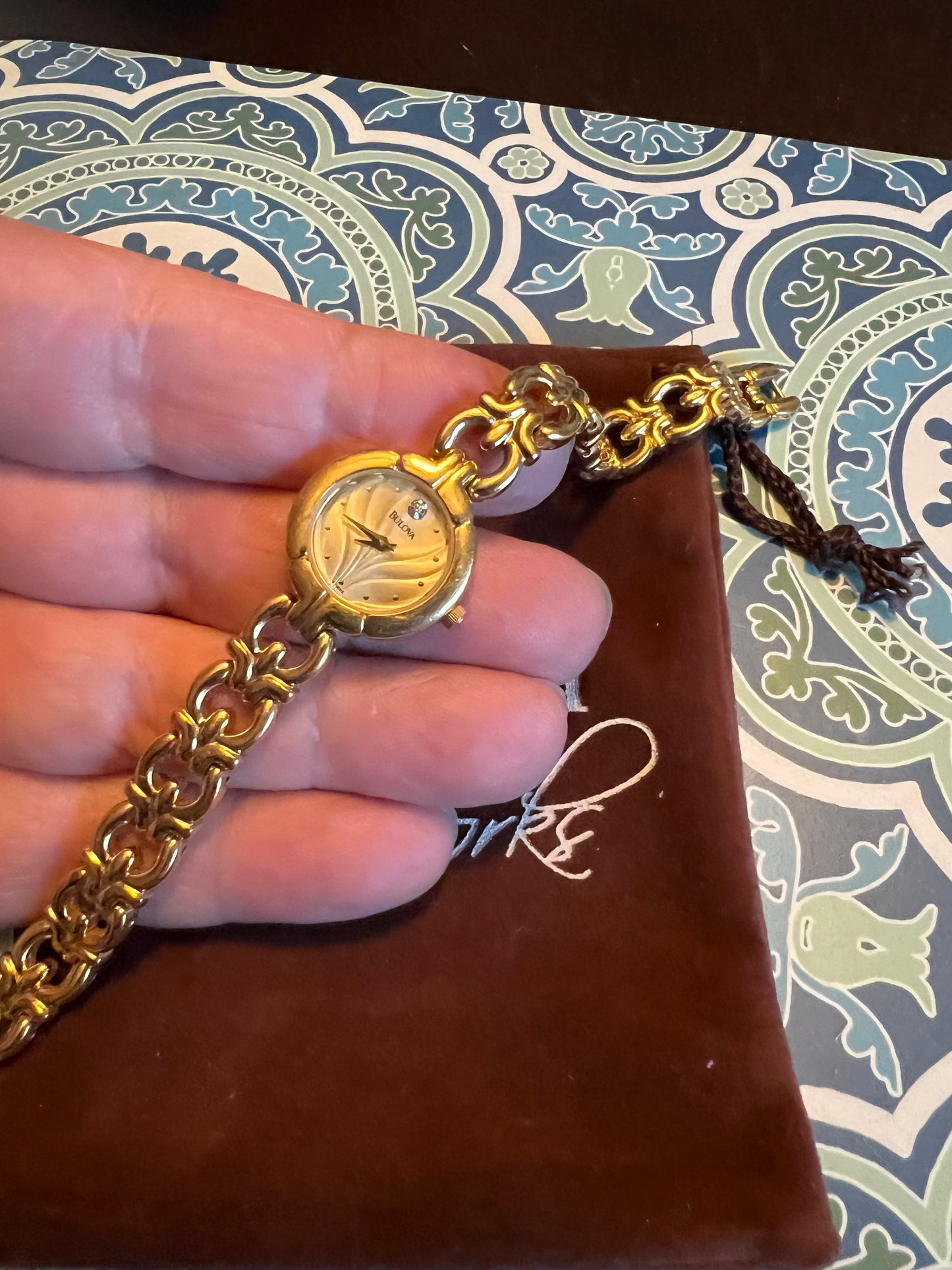 Ladies vintage Bulova gold tone diamond accent dainty watch b6