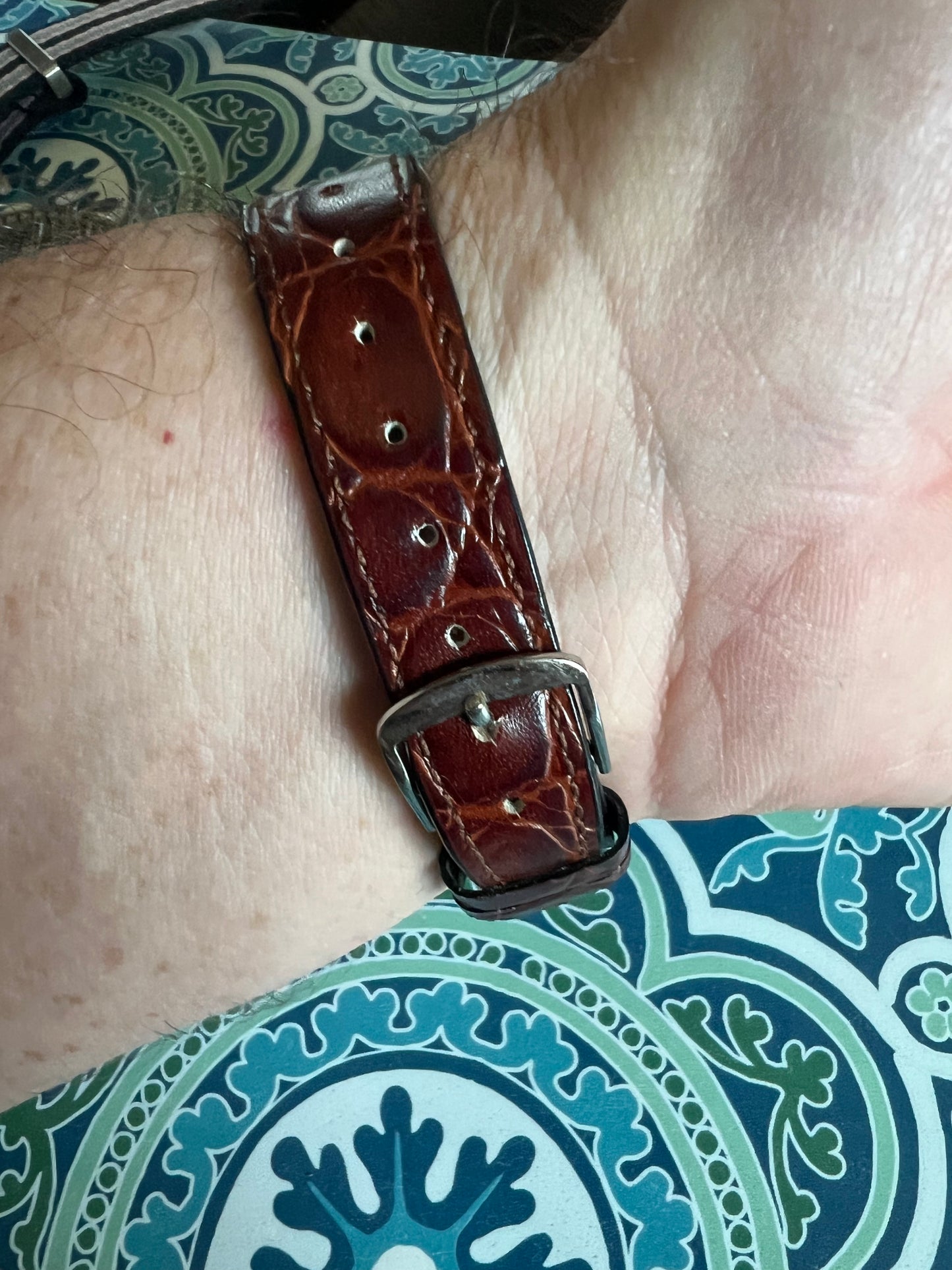 Men’s 31mm vintage mechanical trench watch. Serviced runs perfectly b6