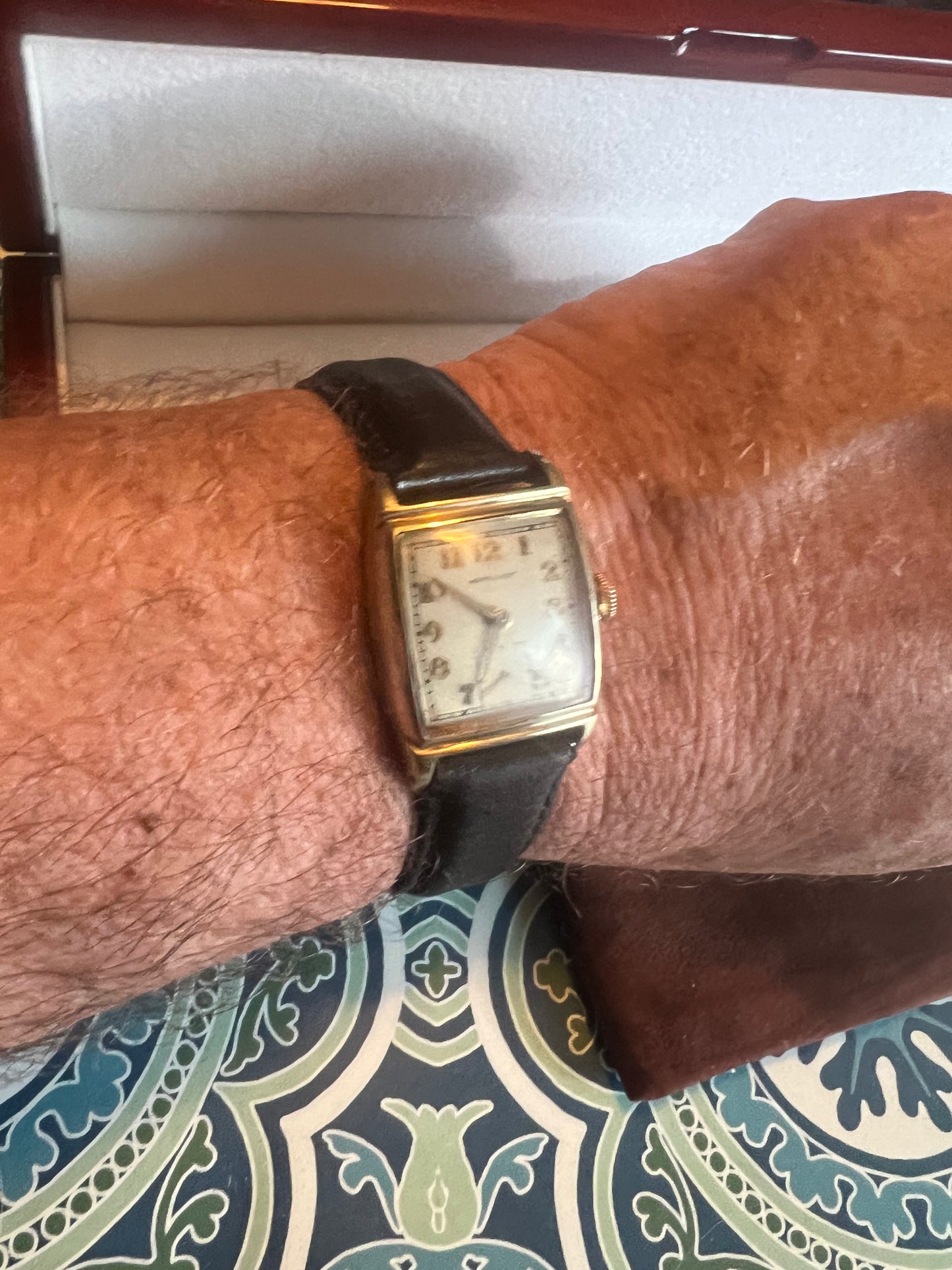 1940’s Hamilton Forbes 14K Gold Filled Tank Watch- 747 Runs Great B6