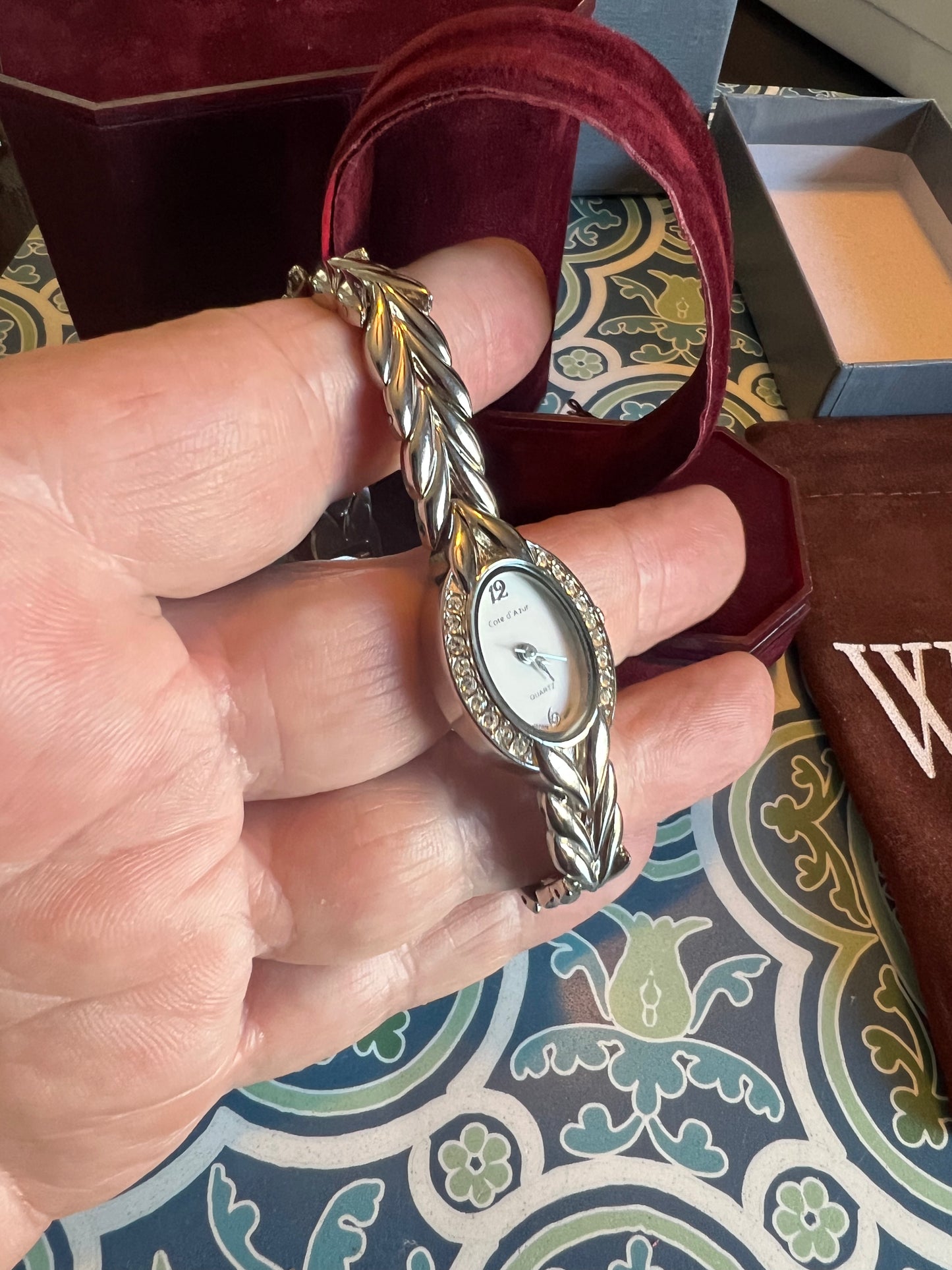 Dainty crystal accent silver tone ladies watch tiny, adorable. B8