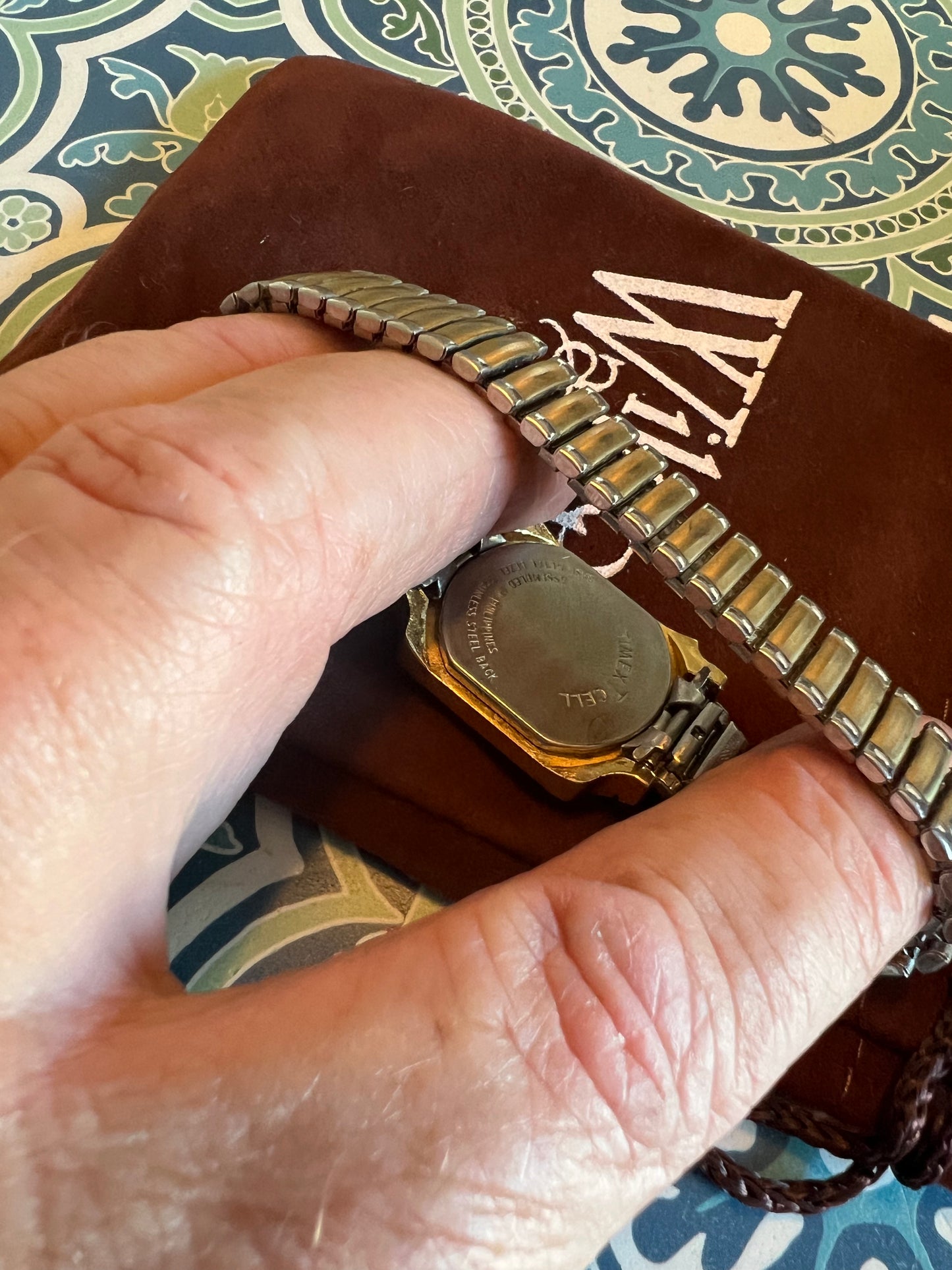 Vintage early 80’s gold tone Timex small dainty hipster digital watch B8