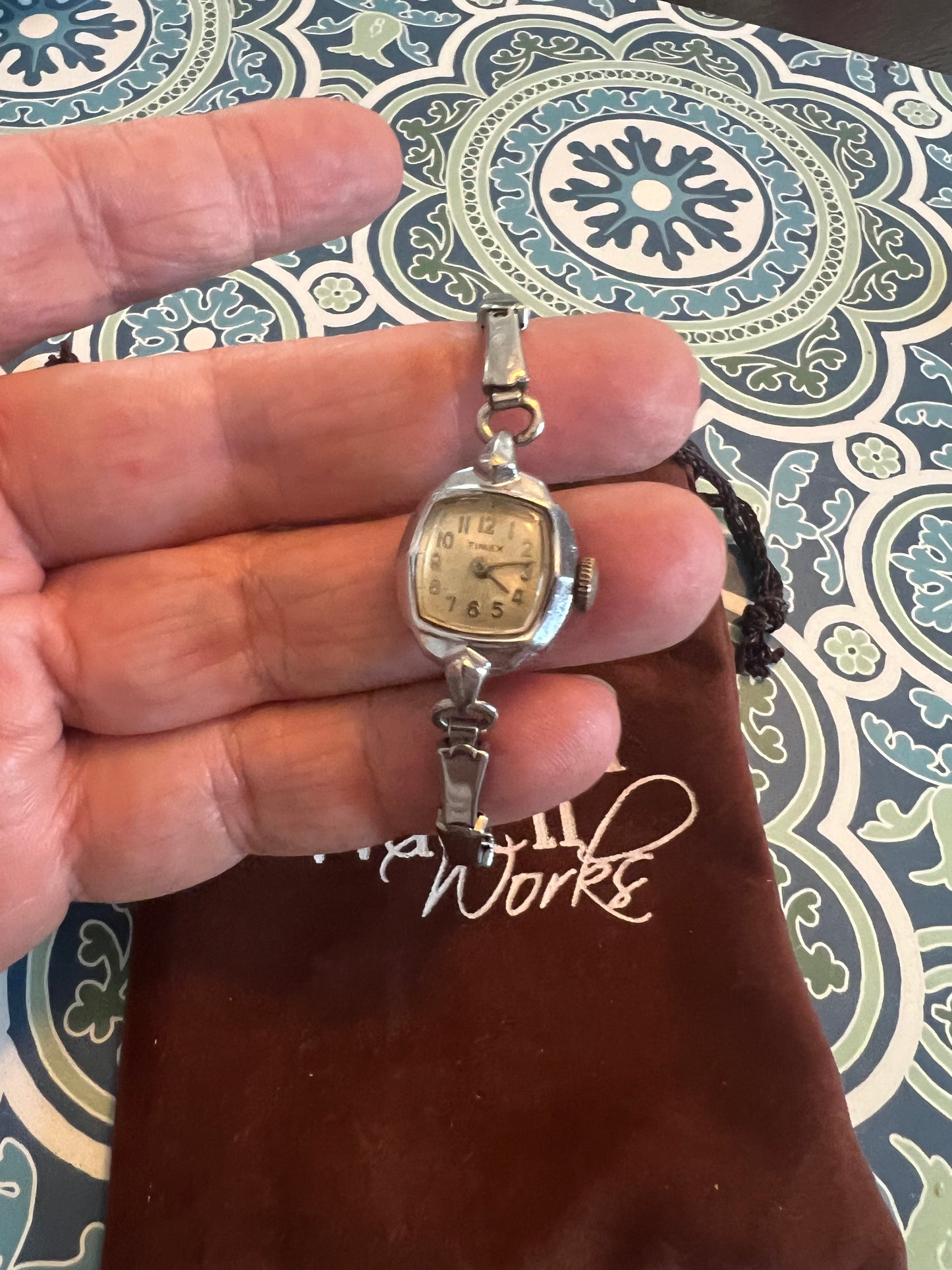 Timex 1968 dainty silver tone tiny winding watch B8