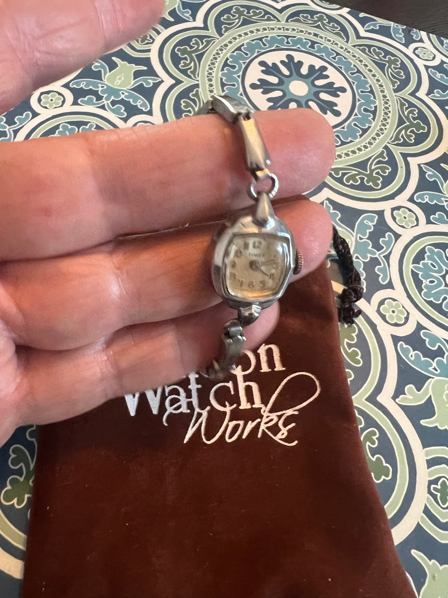 Timex 1968 dainty silver tone tiny winding watch B8